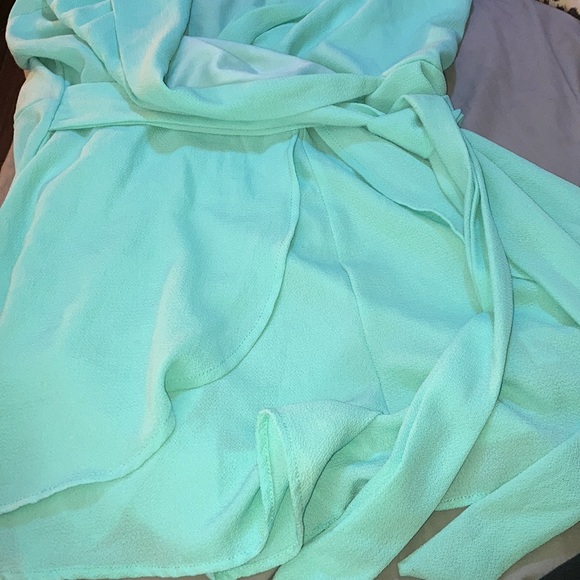 Fashion Nova romper - Picture 7 of 10